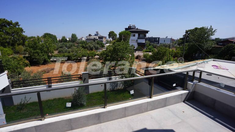 Вилла или дом в Дошемеалты, Анталия с бассейном: купить недвижимость в Турции - 57816