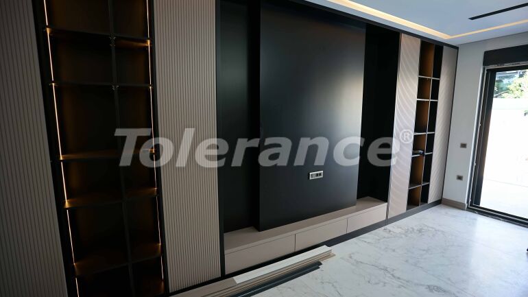 Вилла или дом от застройщика в Дошемеалты, Анталия с бассейном: купить недвижимость в Турции - 57832