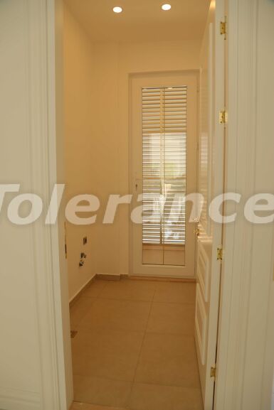 Вилла или дом в Дошемеалты, Анталия с бассейном: купить недвижимость в Турции - 59006