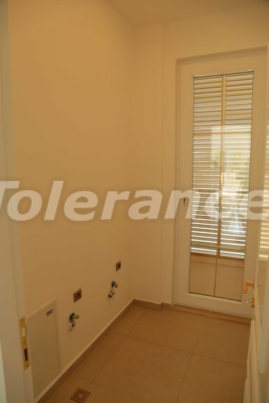 Вилла или дом в Дошемеалты, Анталия с бассейном: купить недвижимость в Турции - 59007