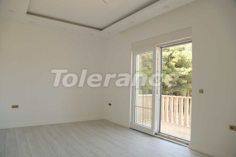 Вилла или дом в Дошемеалты, Анталия с бассейном: купить недвижимость в Турции - 59008