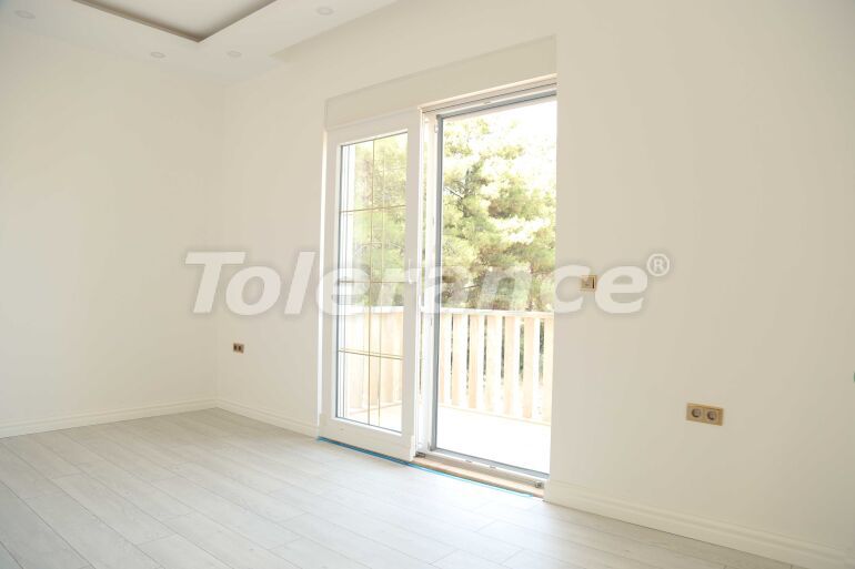 Вилла или дом в Дошемеалты, Анталия с бассейном: купить недвижимость в Турции - 59015