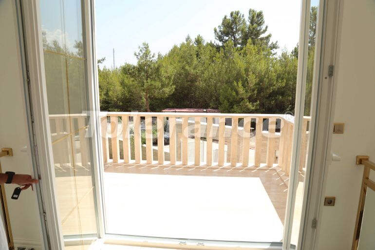 Вилла или дом в Дошемеалты, Анталия с бассейном: купить недвижимость в Турции - 59030