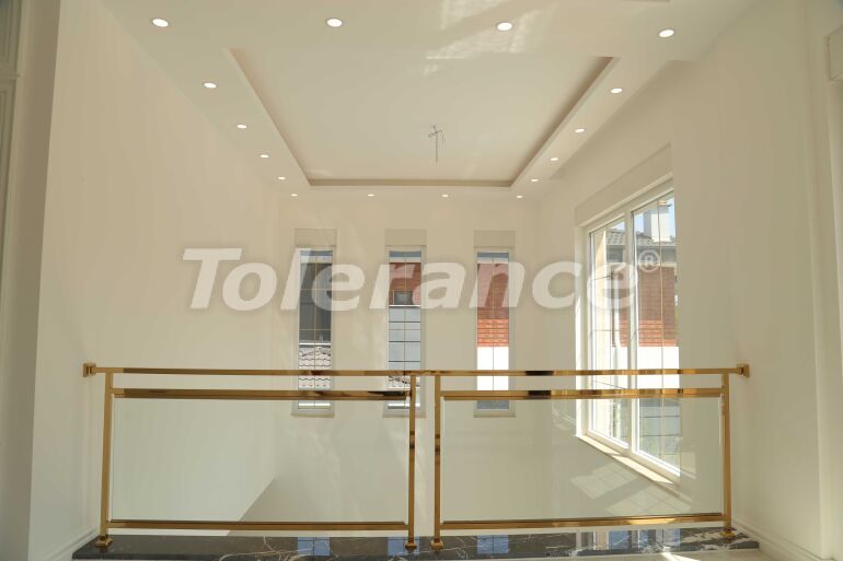 Вилла или дом в Дошемеалты, Анталия с бассейном: купить недвижимость в Турции - 59040