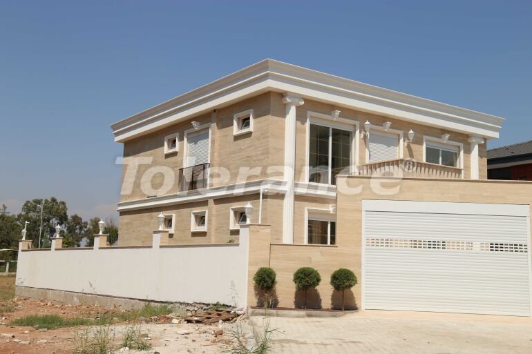 Вилла или дом в Дошемеалты, Анталия с бассейном: купить недвижимость в Турции - 59051