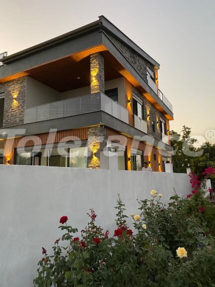 Вилла или дом от застройщика в Дошемеалты, Анталия с бассейном: купить недвижимость в Турции - 62675