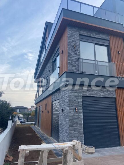 Вилла или дом от застройщика в Дошемеалты, Анталия с бассейном: купить недвижимость в Турции - 64272