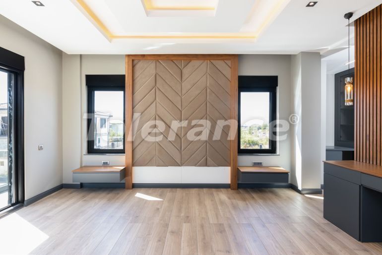 Вилла или дом от застройщика в Дошемеалты, Анталия с бассейном: купить недвижимость в Турции - 68397