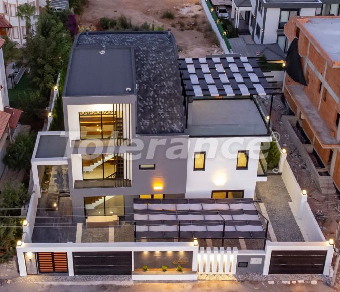 Вилла или дом от застройщика в Дошемеалты, Анталия с бассейном: купить недвижимость в Турции - 68471