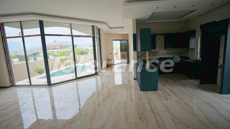 Вилла или дом от застройщика в Дошемеалты, Анталия с бассейном: купить недвижимость в Турции - 81969