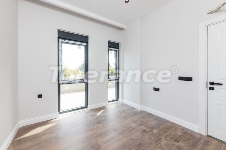 Вилла или дом от застройщика в Дошемеалты, Анталия с бассейном: купить недвижимость в Турции - 94577