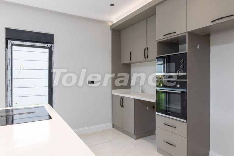 Вилла или дом от застройщика в Дошемеалты, Анталия с бассейном: купить недвижимость в Турции - 94579