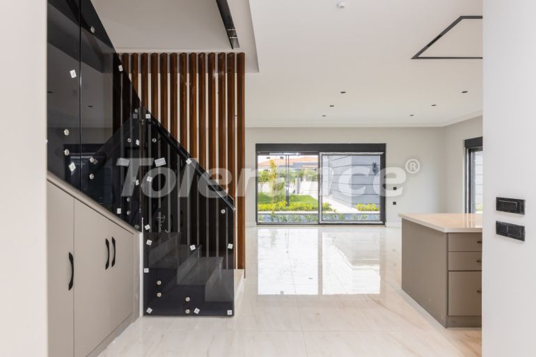 Вилла или дом от застройщика в Дошемеалты, Анталия с бассейном: купить недвижимость в Турции - 94600