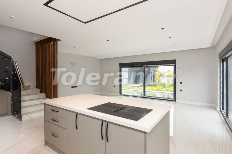 Вилла или дом от застройщика в Дошемеалты, Анталия с бассейном: купить недвижимость в Турции - 94604