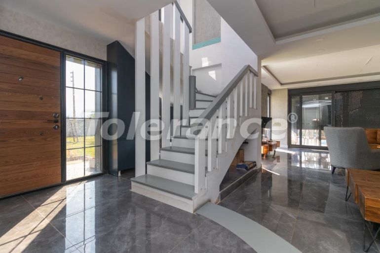 Вилла или дом от застройщика в Дошемеалты, Анталия с бассейном: купить недвижимость в Турции - 94755