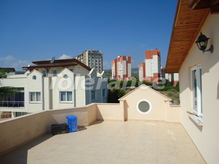 Вилла или дом в Эрдемли, Мерсин вид на море с бассейном: купить недвижимость в Турции - 45135