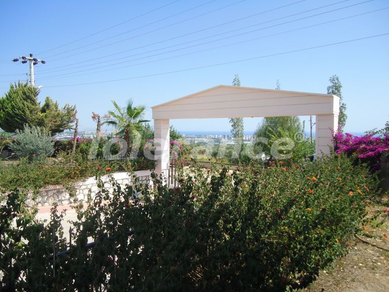 Вилла или дом в Эрдемли, Мерсин вид на море с бассейном: купить недвижимость в Турции - 45143