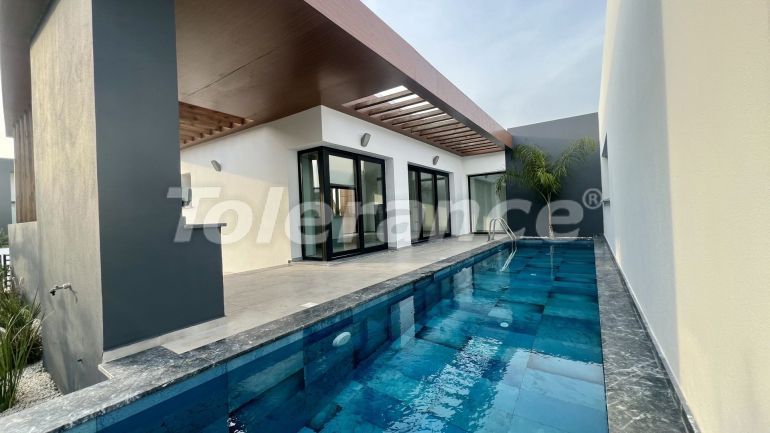 Вилла или дом от застройщика в Фамагуста, Северный Кипр с бассейном в рассрочку: купить недвижимость в Турции - 106243