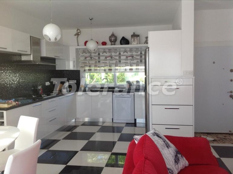 Вилла или дом в Фамагуста, Северный Кипр с бассейном: купить недвижимость в Турции - 110127