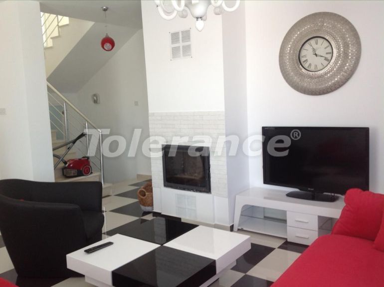 Вилла или дом в Фамагуста, Северный Кипр с бассейном: купить недвижимость в Турции - 110128