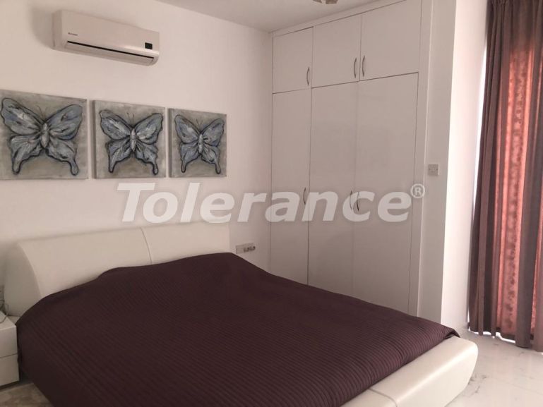 Вилла или дом в Фамагуста, Северный Кипр с бассейном: купить недвижимость в Турции - 110129