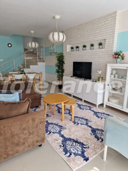 Вилла или дом в Фамагуста, Северный Кипр: купить недвижимость в Турции - 110923