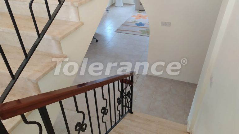 Вилла или дом в Фамагуста, Северный Кипр вид на море с бассейном: купить недвижимость в Турции - 74225