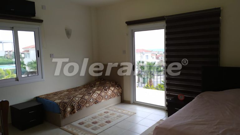 Вилла или дом в Фамагуста, Северный Кипр вид на море с бассейном: купить недвижимость в Турции - 74231