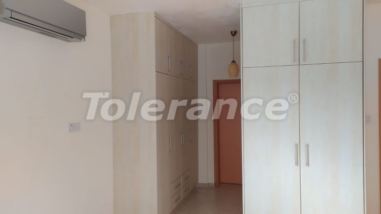 Вилла или дом в Фамагуста, Северный Кипр вид на море с бассейном: купить недвижимость в Турции - 74235