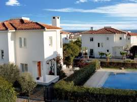 Вилла или дом в Фамагуста, Северный Кипр вид на море с бассейном: купить недвижимость в Турции - 74236