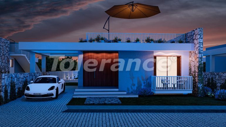 Вилла или дом от застройщика в Фамагуста, Северный Кипр вид на море с бассейном: купить недвижимость в Турции - 76389