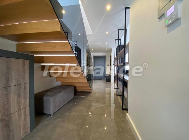 Вилла или дом в Фамагуста, Северный Кипр с бассейном: купить недвижимость в Турции - 81673