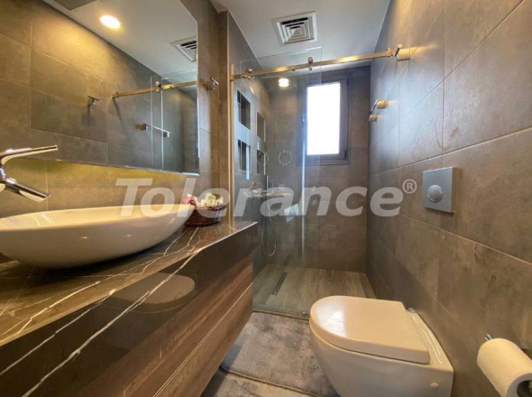 Вилла или дом в Фамагуста, Северный Кипр с бассейном: купить недвижимость в Турции - 81686