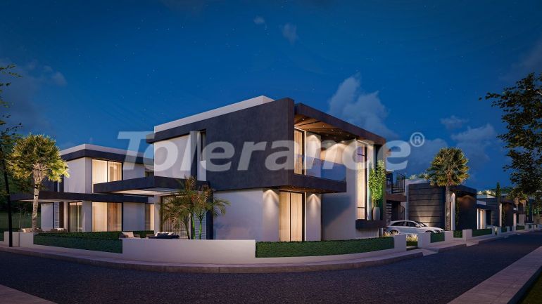 Вилла или дом от застройщика в Фамагуста, Северный Кипр с бассейном в рассрочку: купить недвижимость в Турции - 82604