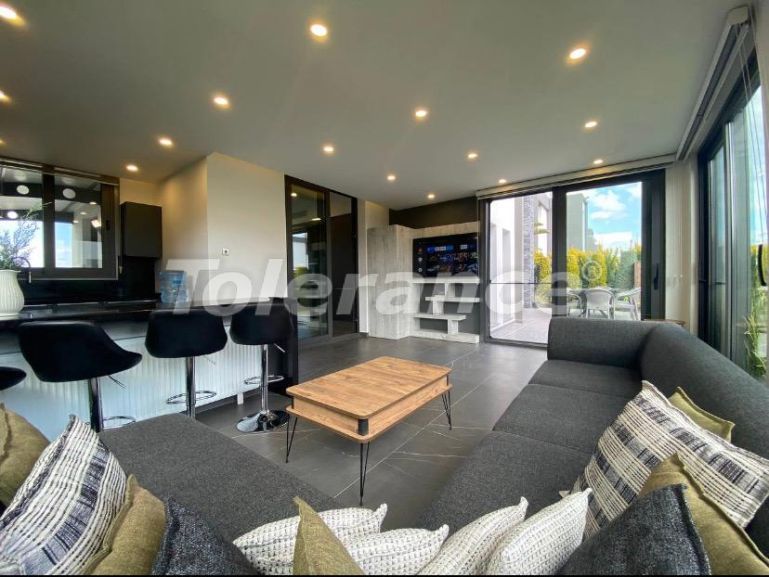 Вилла или дом в Фамагуста, Северный Кипр с бассейном: купить недвижимость в Турции - 89203