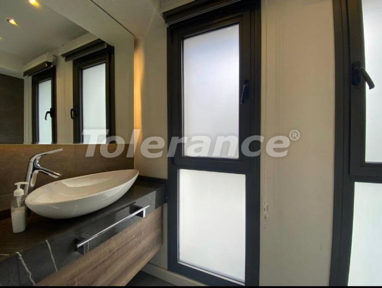 Вилла или дом в Фамагуста, Северный Кипр с бассейном: купить недвижимость в Турции - 89206