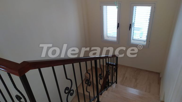 Вилла или дом в Фамагуста, Северный Кипр вид на море с бассейном: купить недвижимость в Турции - 91400