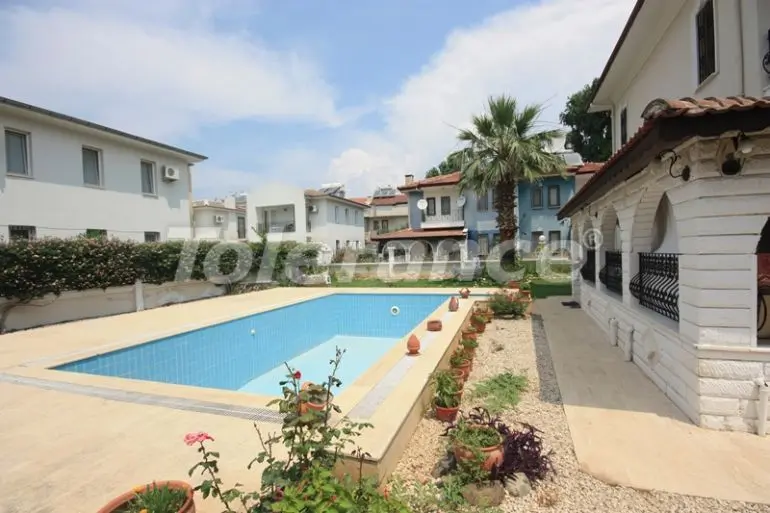 Вилла или дом в Фетхие с бассейном: купить недвижимость в Турции - 17357