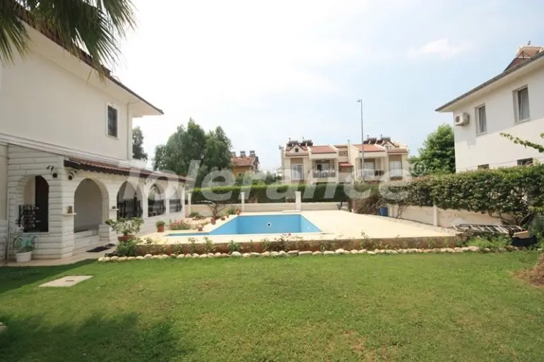 Вилла или дом в Фетхие с бассейном: купить недвижимость в Турции - 17359