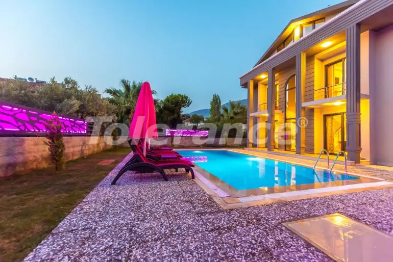 Вилла или дом в Фетхие с бассейном: купить недвижимость в Турции - 21535