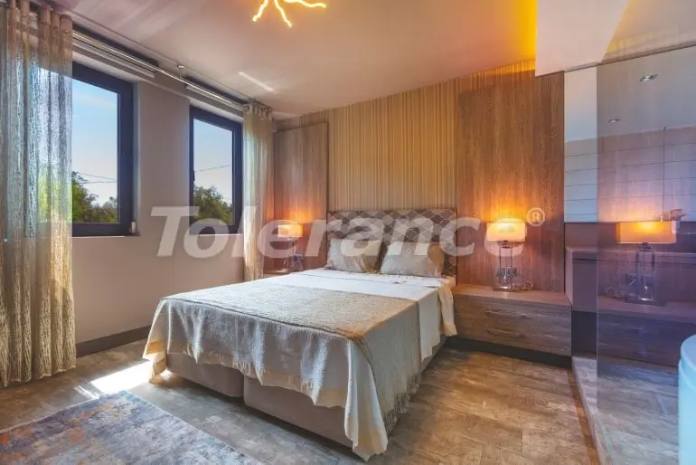 Вилла или дом в Фетхие с бассейном: купить недвижимость в Турции - 22657