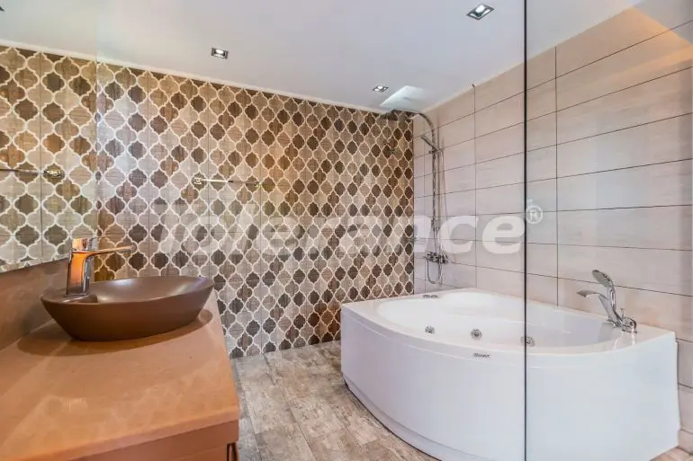 Вилла или дом в Фетхие с бассейном: купить недвижимость в Турции - 22658