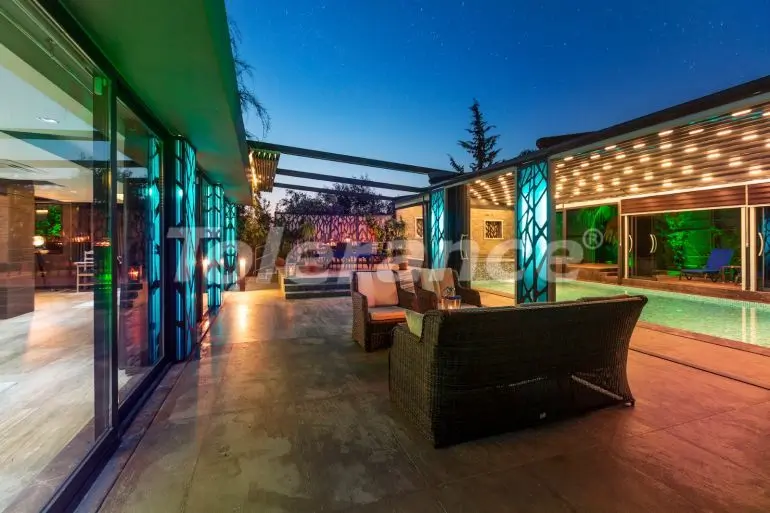 Вилла или дом в Фетхие с бассейном: купить недвижимость в Турции - 22676