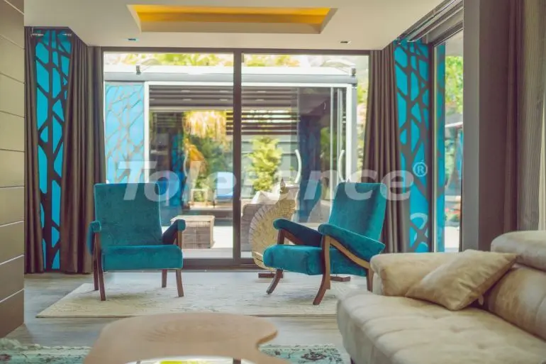 Вилла или дом в Фетхие с бассейном: купить недвижимость в Турции - 22680