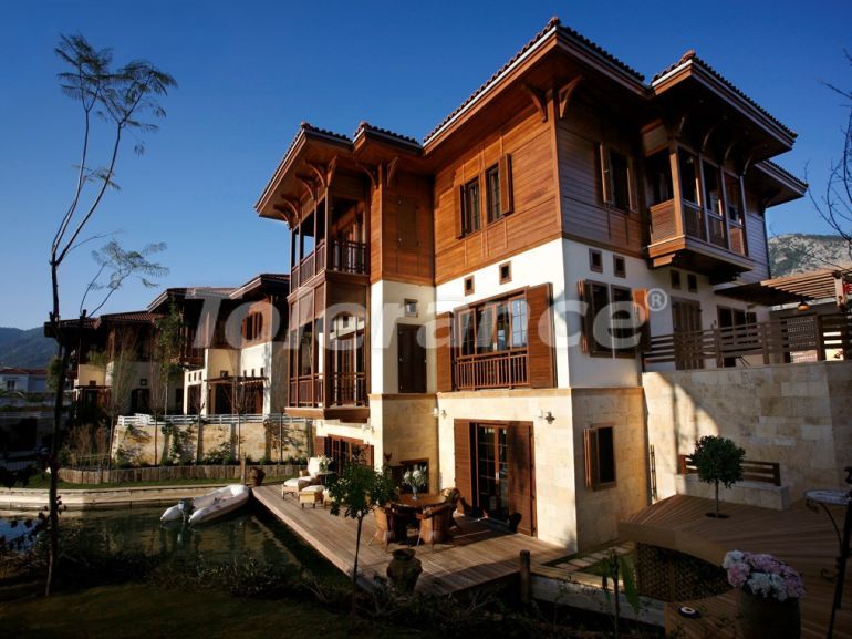 Вилла или дом от застройщика в Фетхие вид на море с бассейном: купить недвижимость в Турции - 41718