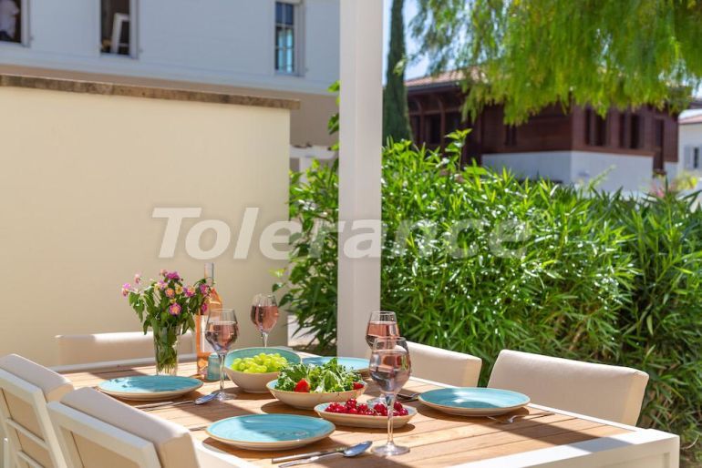 Вилла или дом от застройщика в Фетхие вид на море с бассейном: купить недвижимость в Турции - 41736