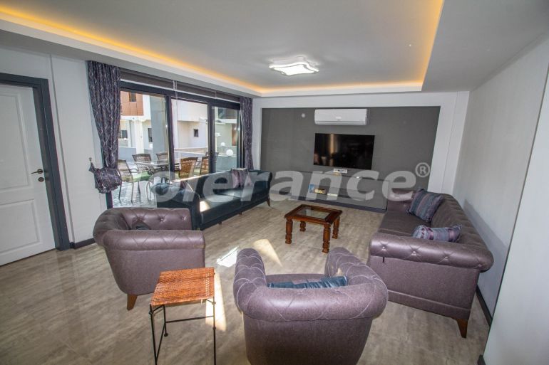 Вилла или дом в Гёджек, Фетхие вид на море с бассейном: купить недвижимость в Турции - 70168