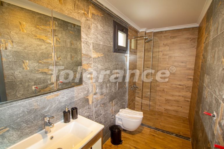 Вилла или дом в Гёджек, Фетхие вид на море с бассейном: купить недвижимость в Турции - 70172