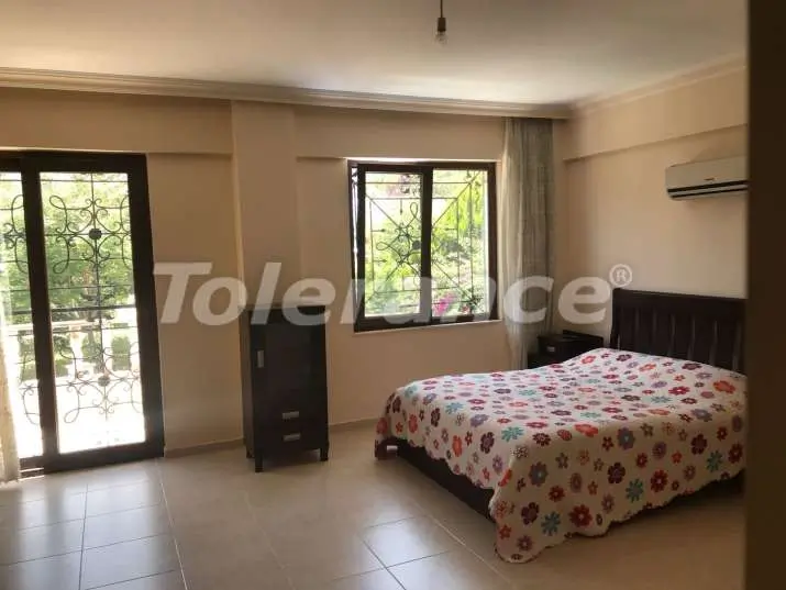 Вилла или дом от застройщика в Гёйнюк, Кемер с бассейном: купить недвижимость в Турции - 12066