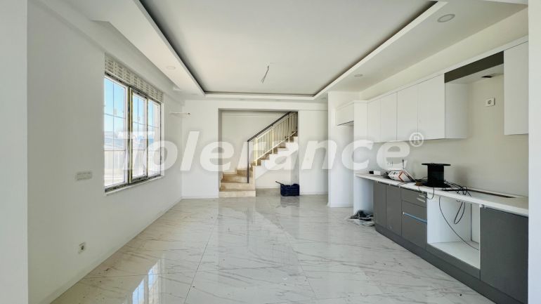 Вилла или дом от застройщика в Гёйнюк, Кемер с бассейном: купить недвижимость в Турции - 136862